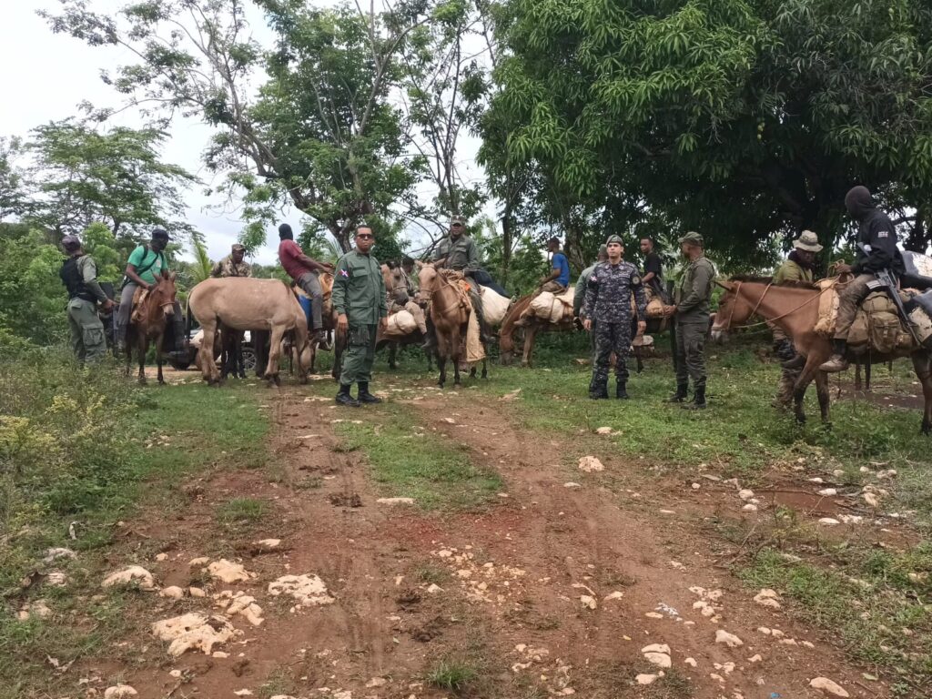 WhatsApp Image 2024 05 07 at 12.41.49 PM 1 Detienen 439 personas en operación “Los Haitises 2024”