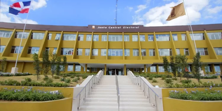 JCE recuerda a ciudadanía dispone de portal web para denunciar crímenes y delitos electorales