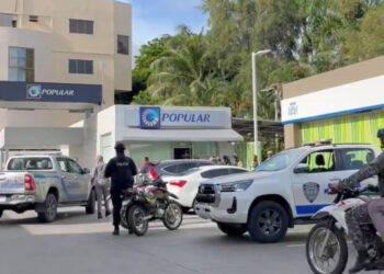 Asaltan sucursal del Banco Popular 