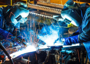 Desplome empresarial: 10,000 pymes cerradas en Argentina bajo Gobierno de Milei