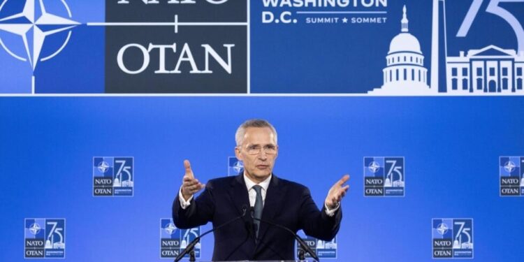 OTAN anuncia ayuda de 40.000 millones de dólares para la seguridad de Ucrania en 2024