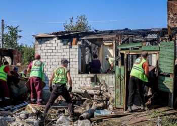 Ucrania sufre cortes de energía tras masivo ataque ruso