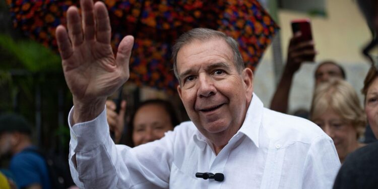 Edmundo González es reconocido por la Eurocámara como presidente de Venezuela