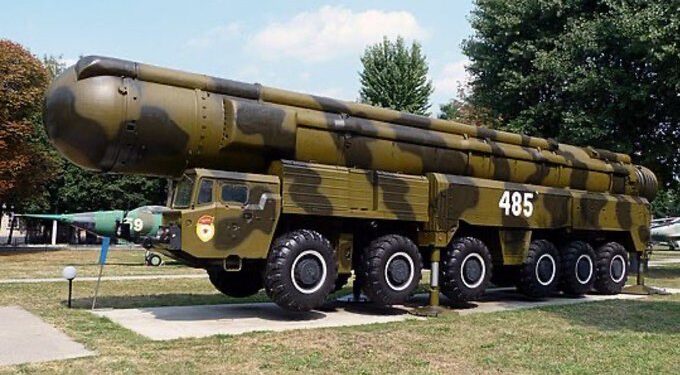 Ucrania podría desarrollar bomba nuclear en semanas, afirma Bild