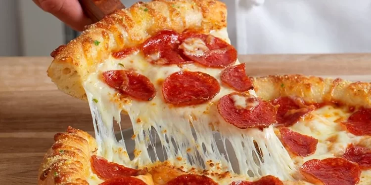 Policía alemana desmantela red de drogas en pizzería; la “pizza 40” incluía cocaína