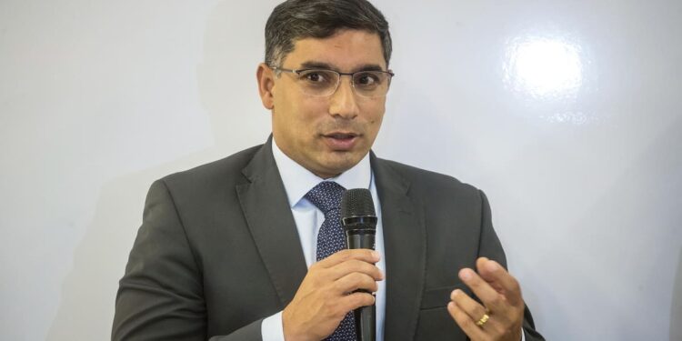 Exministro venezolano es detenido por entrega del ‘cerebro de Pdvsa’ a EE.UU.