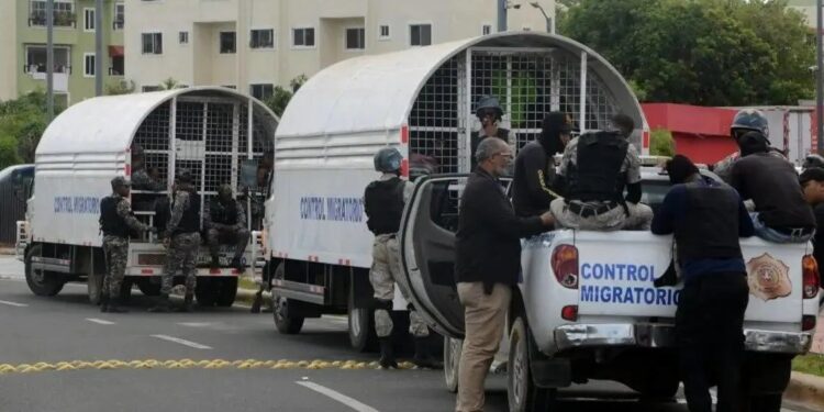 DGM deporta más de 40,000 extranjeros indocumentados en octubre