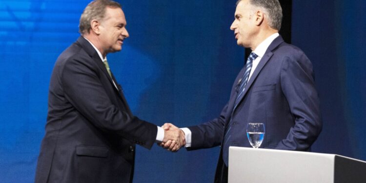 Debate presidencial impulsa a Orsi en la recta final del balotaje
