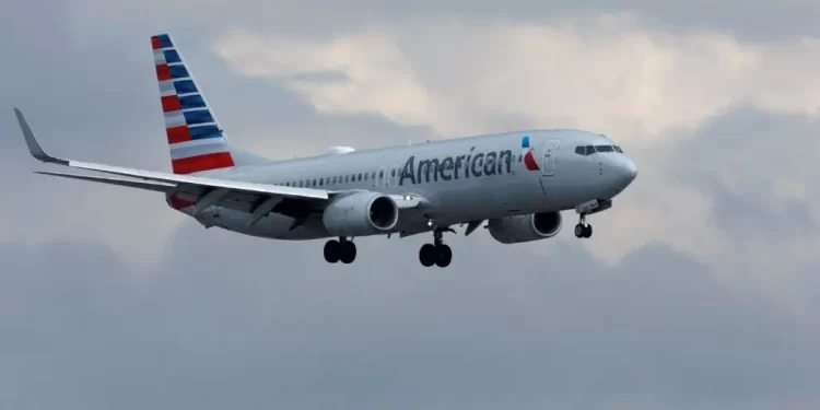 American Airlines suspende vuelos en EE.UU. por falla técnica masiva