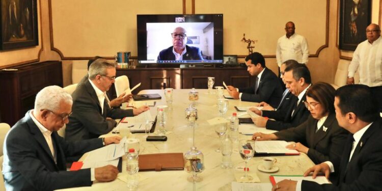 Abinader encabeza reunión del CNM para escoger Procurador y adjuntos
