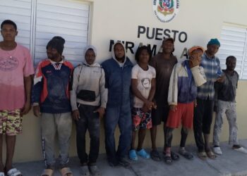 Detienen cuatro embarcaciones haitianas por pesca ilegal