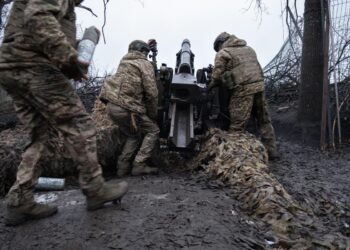 Ejército ruso avanza en Donetsk tras capturar Velíkaya Novosiolk