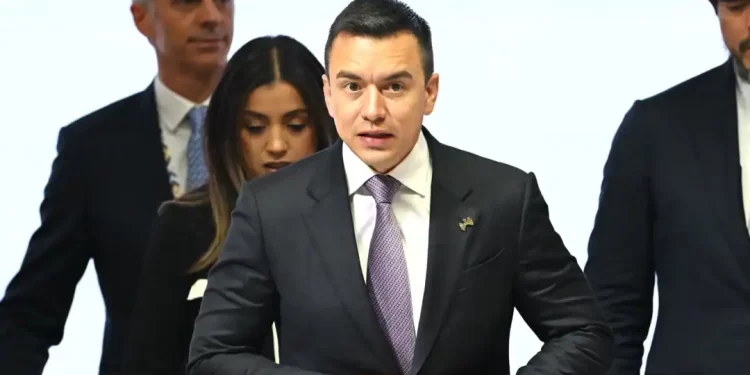 Ecuador cerrará fronteras por 48 horas durante las elecciones presidenciales