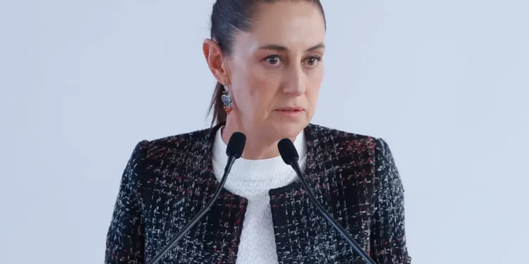 EE.UU. y México suspenden aranceles por un mes