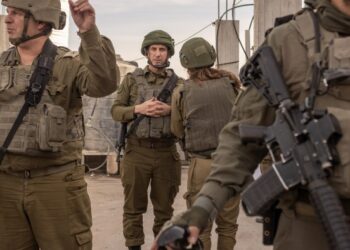 Israel retira tropas del Líbano pero mantiene posiciones estratégicas