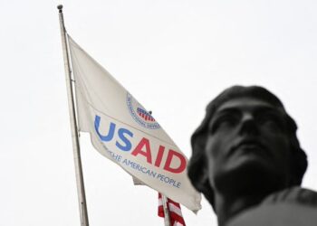 EE.UU. recorta 90 % de contratos de USAID
