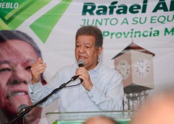 Leonel Fernández denuncia la ineficiencia del PRM y promete recuperar la soberanía fronteriza