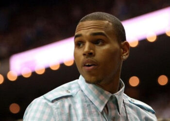 Policía británica arresta a Chris Brown por presunto ataque a productor