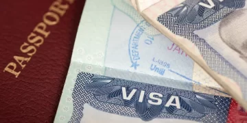 EE. UU. suspende emisión de visas de estudiante en todas sus embajadas 
