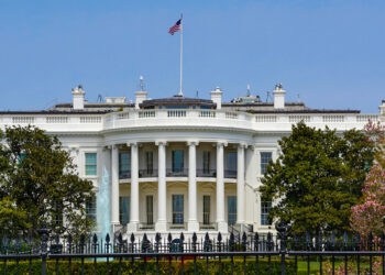 WSJ: Casa Blanca presiona al Senado para suavizar sanciones contra Rusia