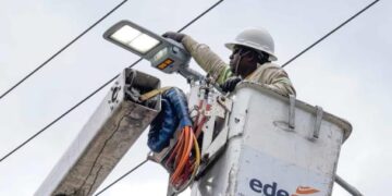 Fallas eléctricas de EDESUR afectan gravemente a San Cristóbal