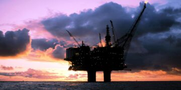 OPEP descarta intervención pese a alza del petróleo por conflicto Israel-Irán