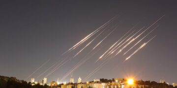 Fuerzas iraníes afirman haber roto sistema de defensa de Israel