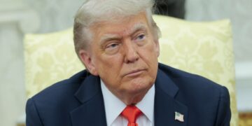 Trump califica protestas en Los Ángeles como “invasión extranjera” y despliega tropas